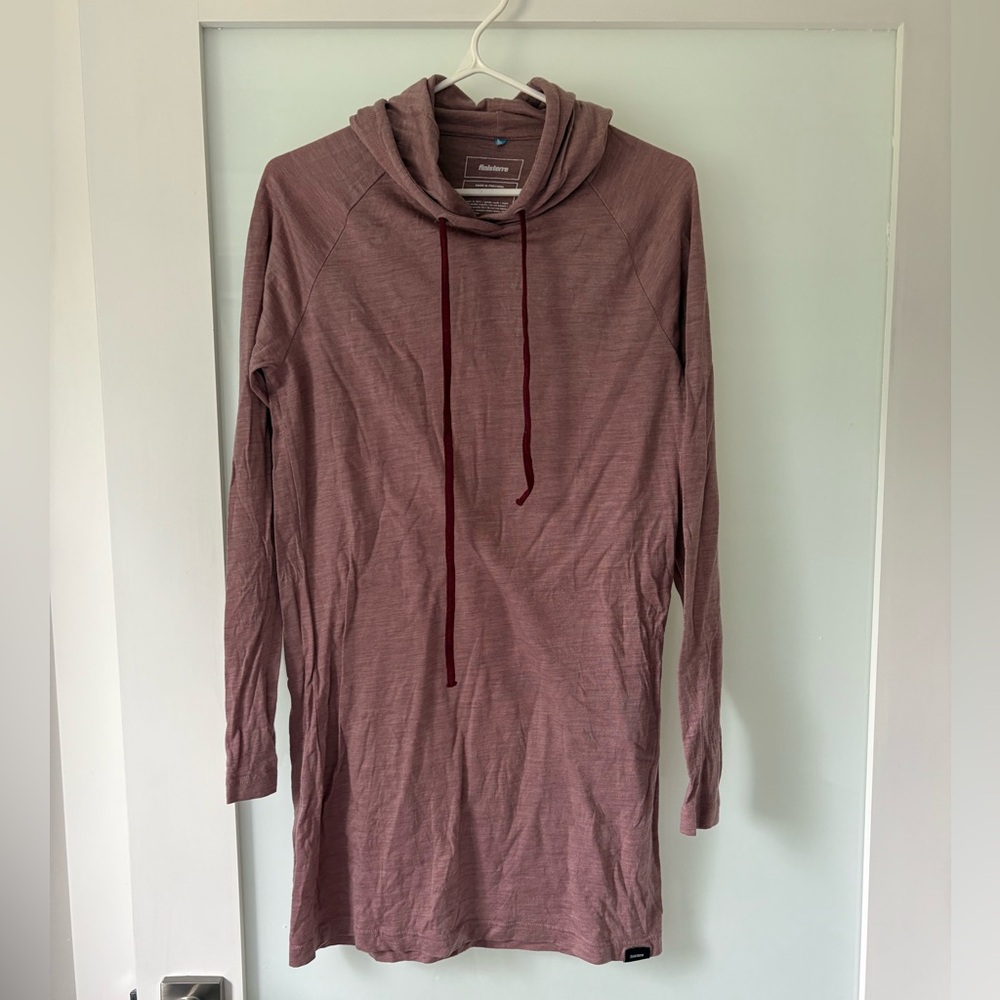 Finisterre Dusty Rose Merino Hoodie